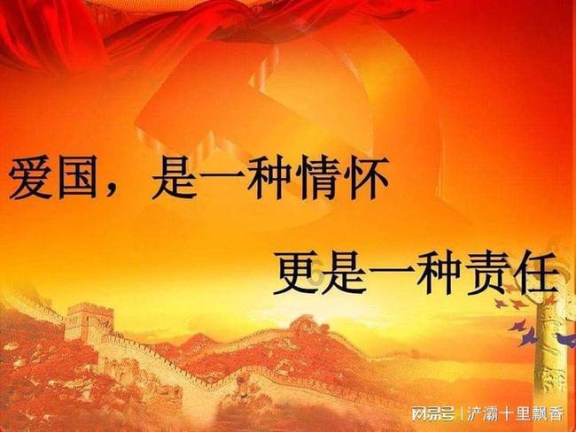 逃离黑与白的房间